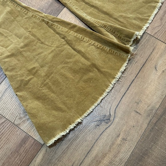 L&B Lucky and Blessed High Rise Flare Corduroy Pants Size 8 Corduroy Pants - Picture 5 of 8